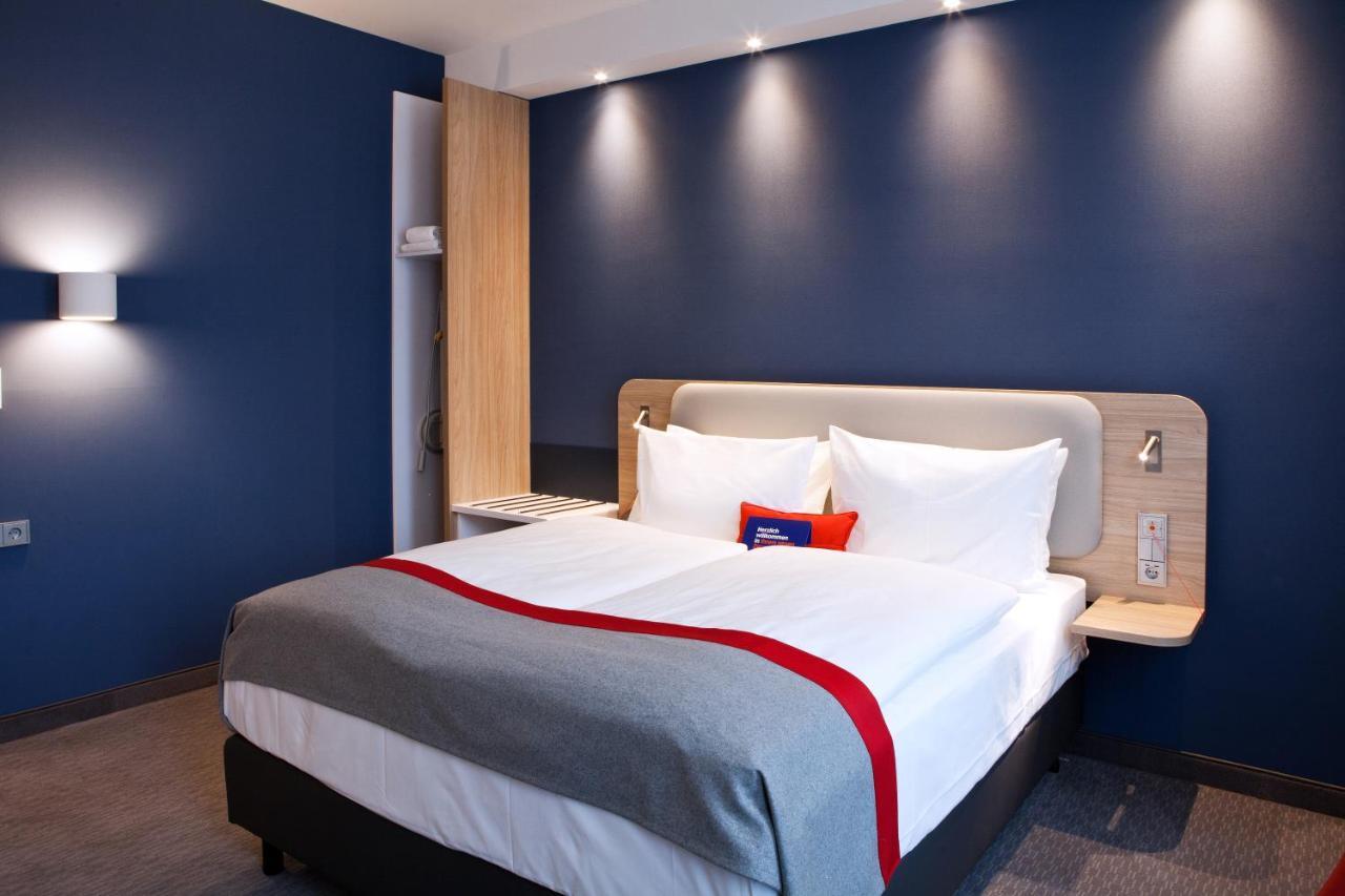 Holiday Inn Express - Kaiserslautern By Ihg Exteriör bild