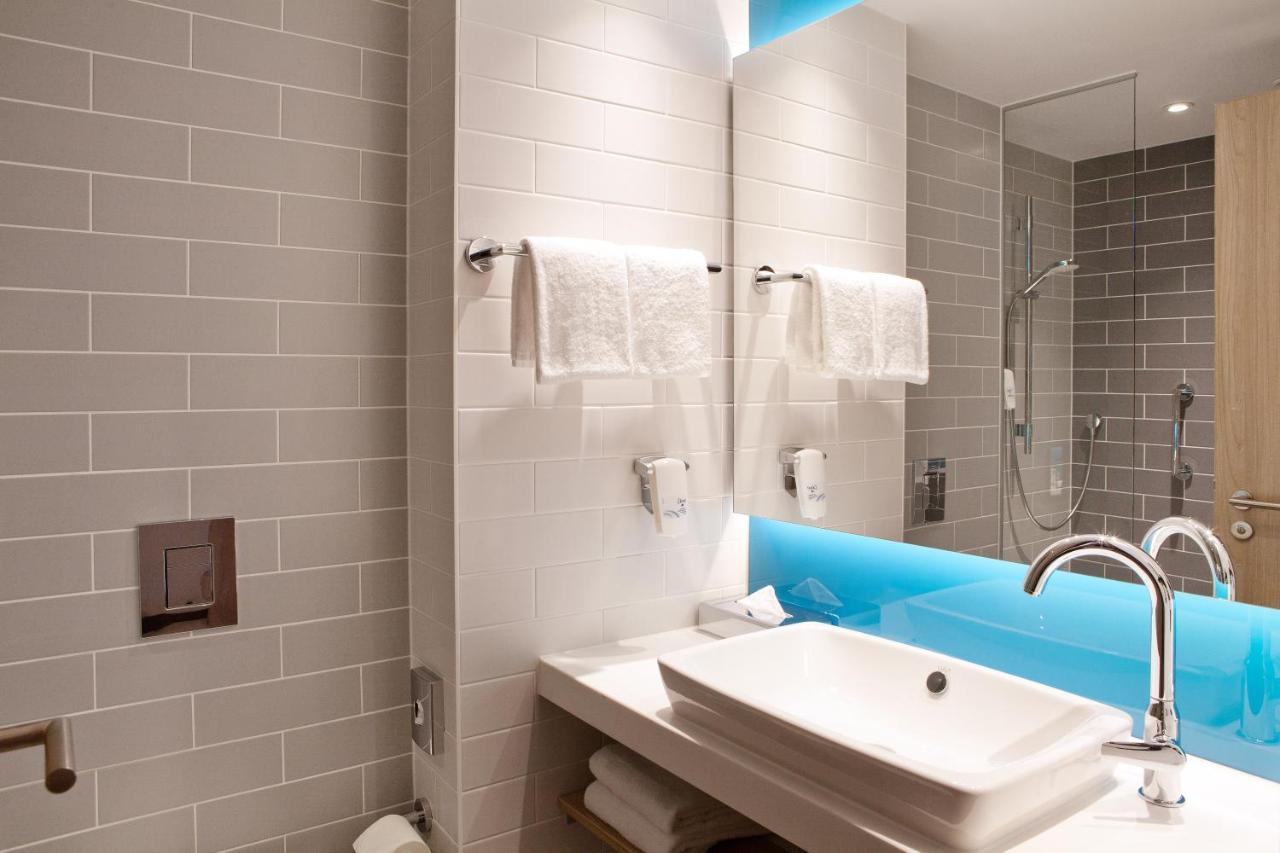 Holiday Inn Express - Kaiserslautern By Ihg Exteriör bild