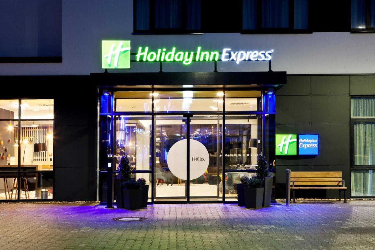 Holiday Inn Express - Kaiserslautern By Ihg Exteriör bild