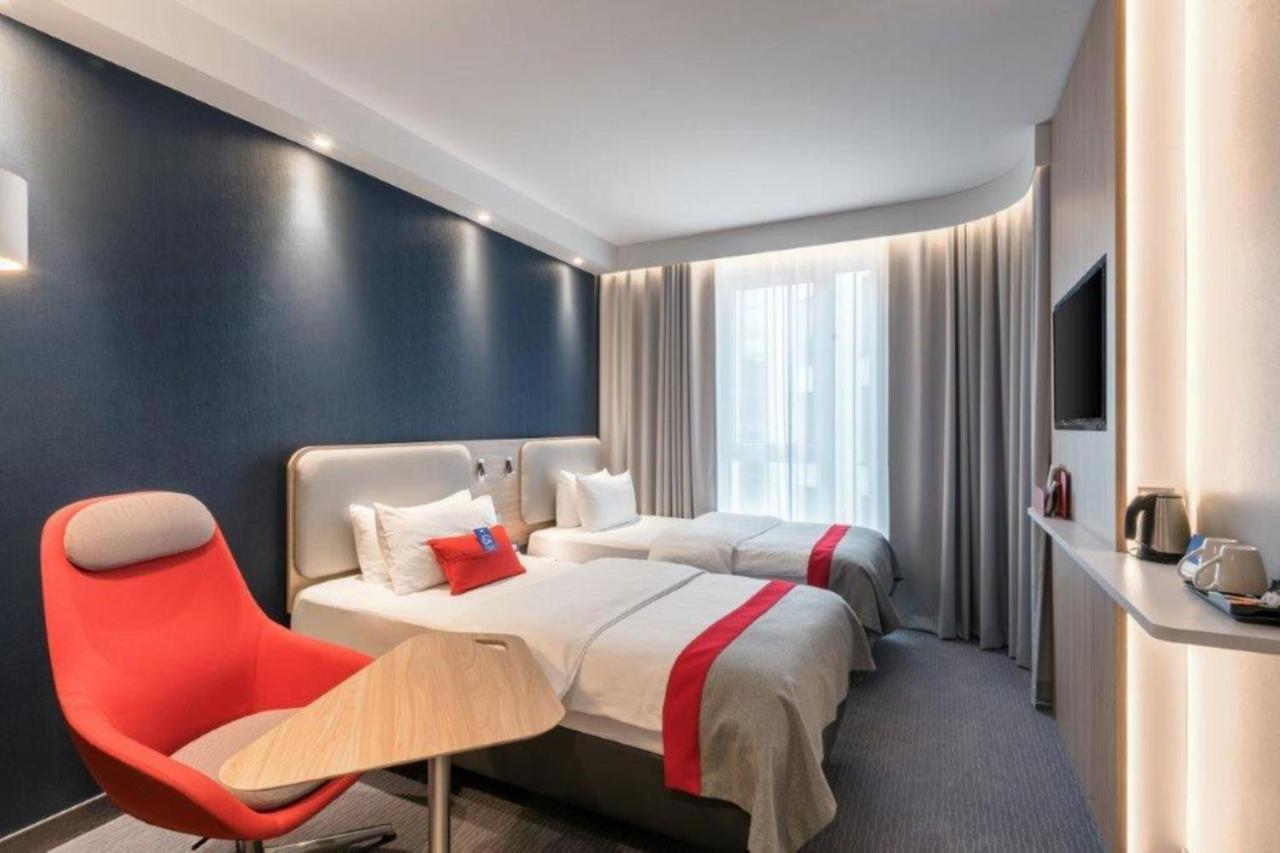 Holiday Inn Express - Kaiserslautern By Ihg Exteriör bild