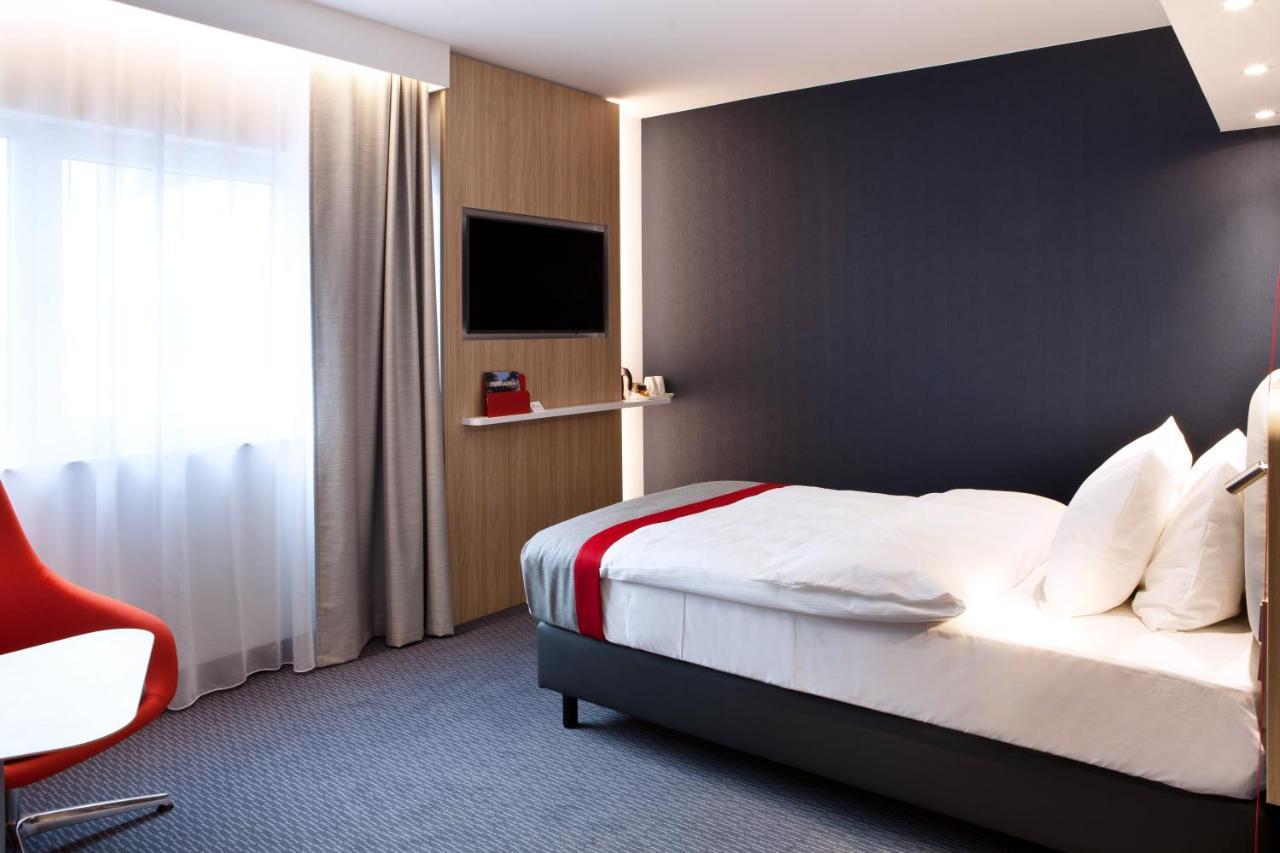 Holiday Inn Express - Kaiserslautern By Ihg Exteriör bild